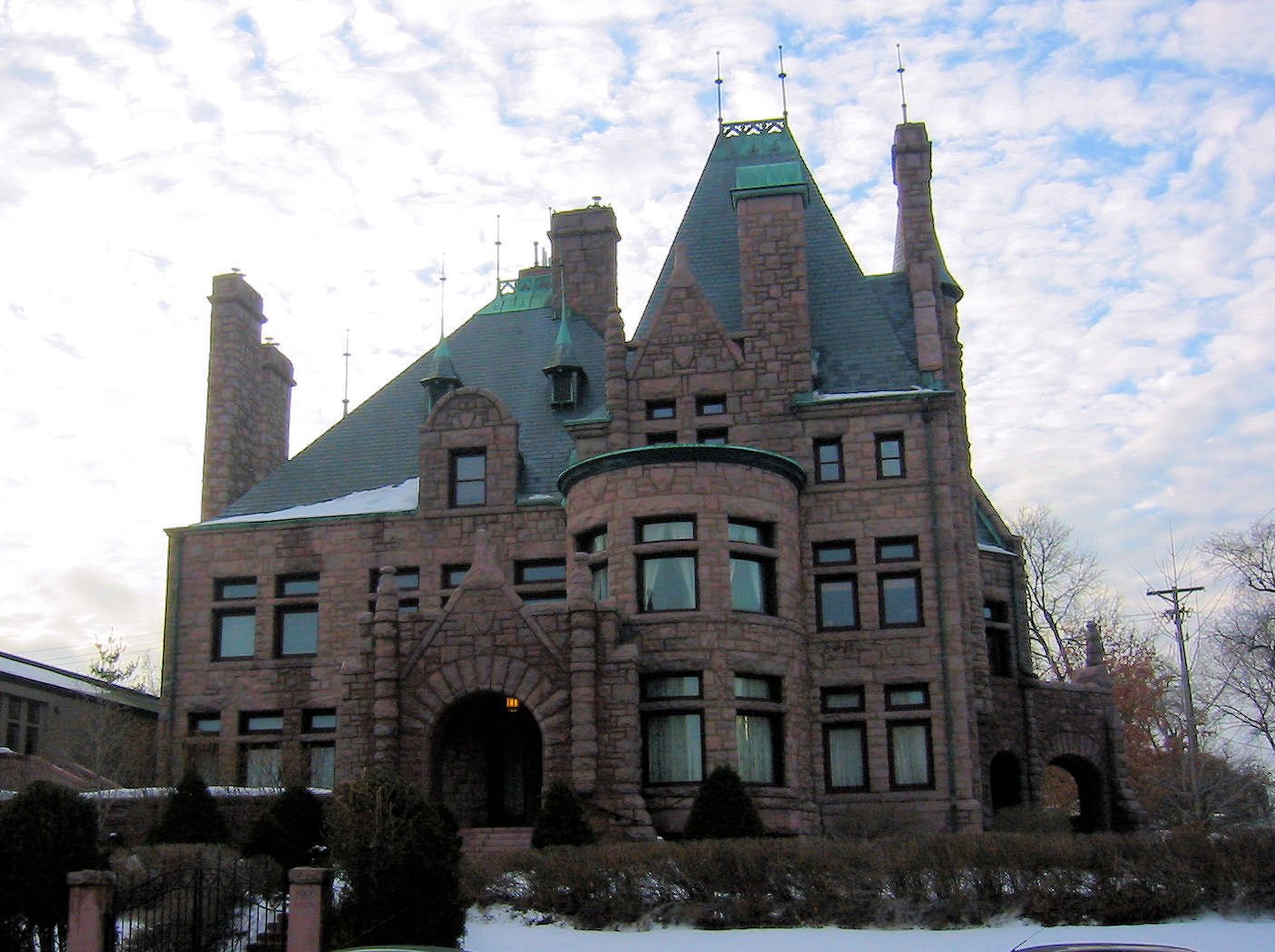 Van Dusen Mansion historic event venue exterior in Minneapolis